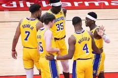KU体育官方入口-NBA常规赛赛程吃紧；莱比锡加时末段回应争议；信心回归；心理建设被强调
